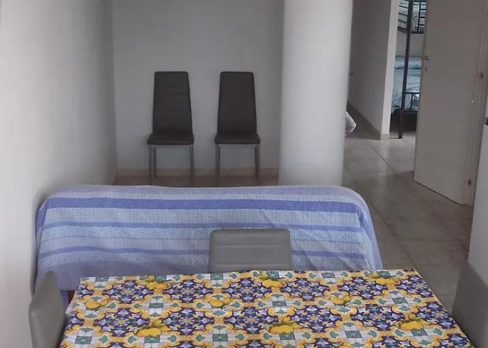 Domus Dora